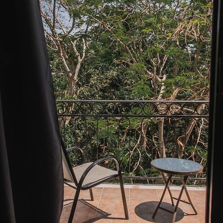 Che Suites Playa Adults Only Плая дел Кармен Стая снимка