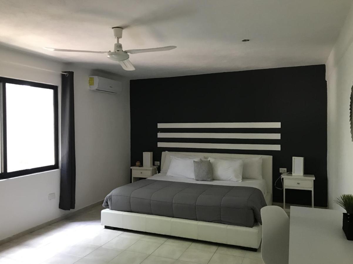 Che Suites Playa Adults Only Плая дел Кармен Екстериор снимка