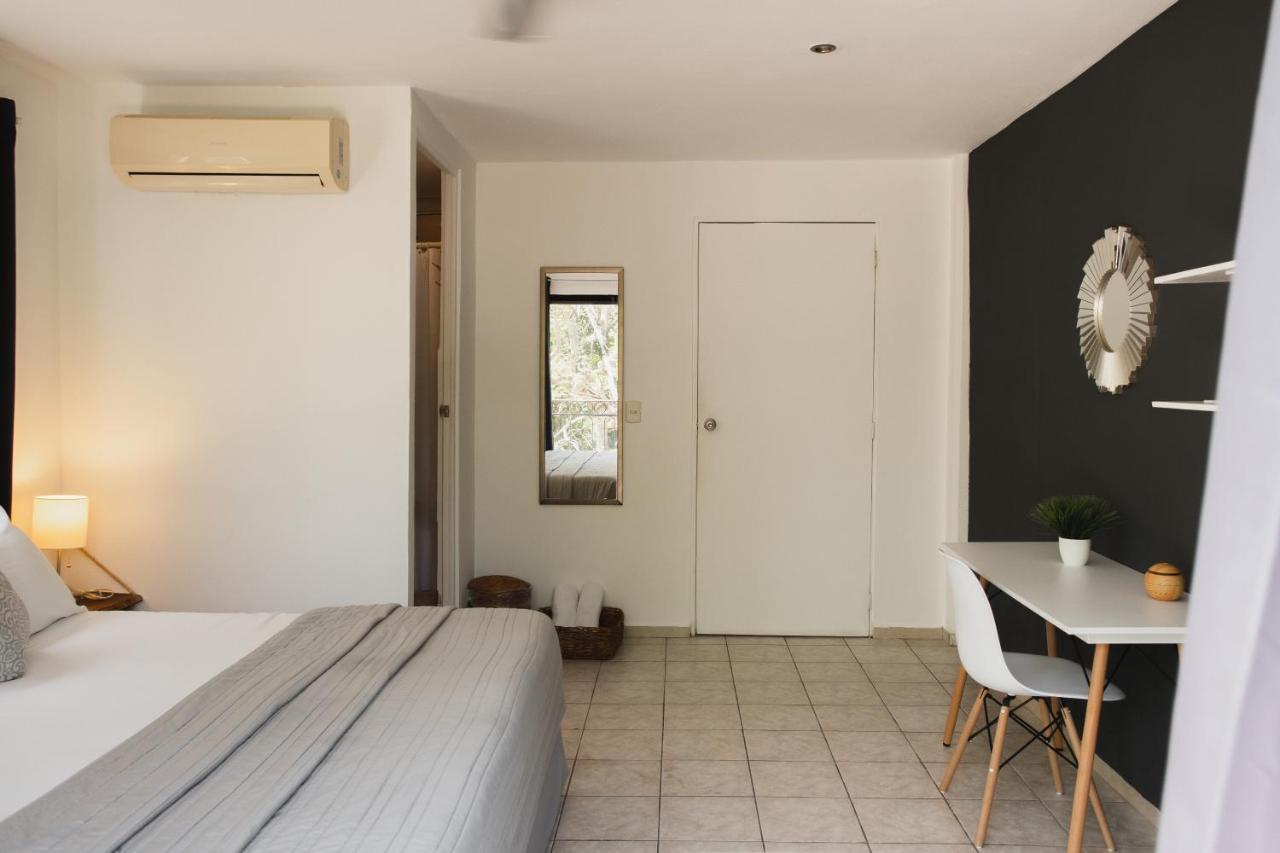 Che Suites Playa Adults Only Плая дел Кармен Екстериор снимка